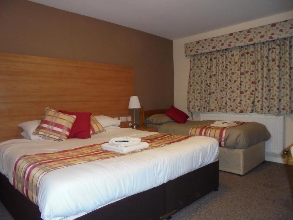 Comfort Triple Room